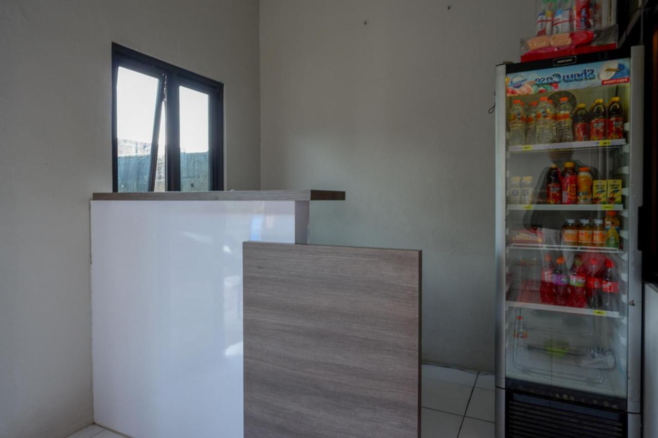 Reddoorz Near Stasiun Tawang