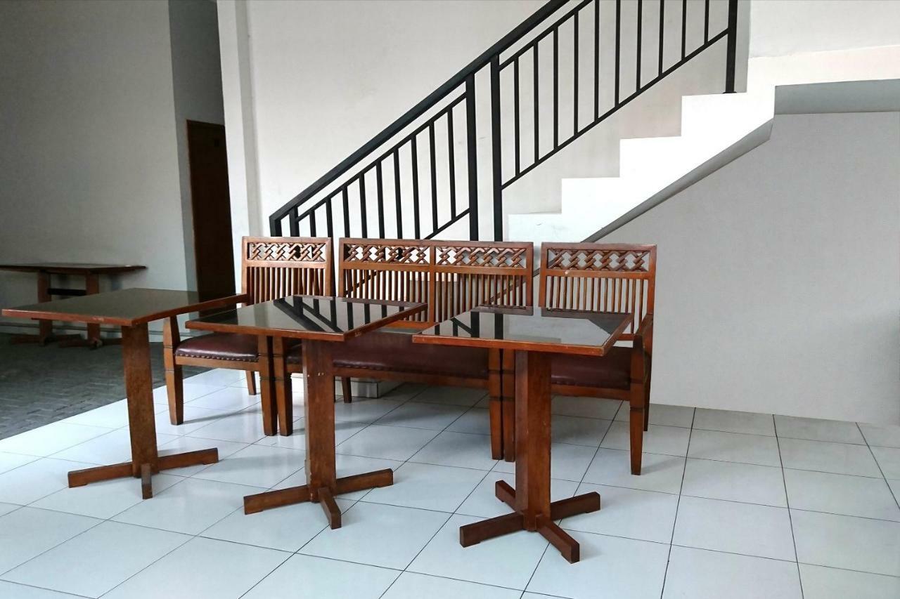 Hotel Reddoorz Near Stasiun Tawang Semarang